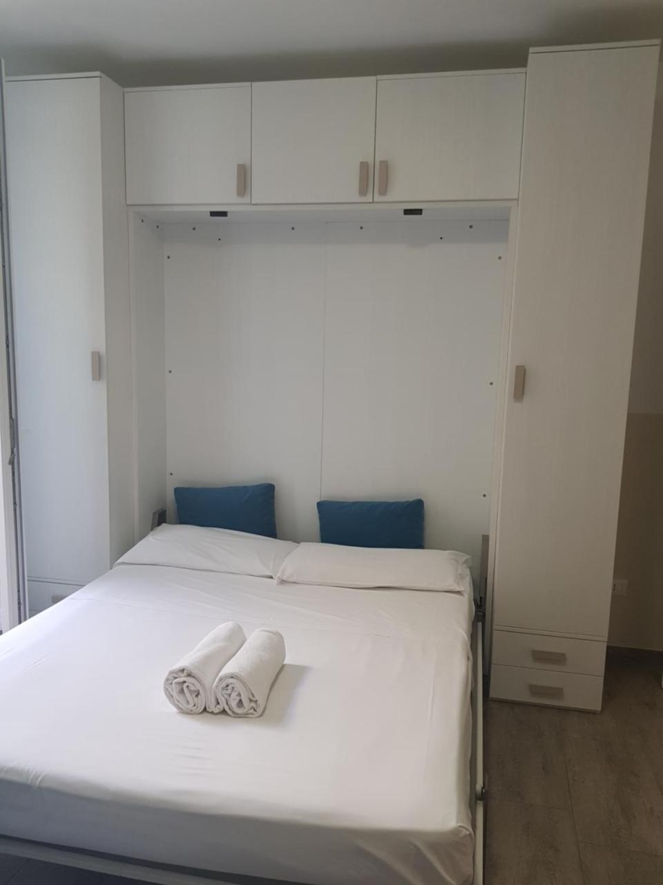 Hotel Riviera San Remo Kültér fotó